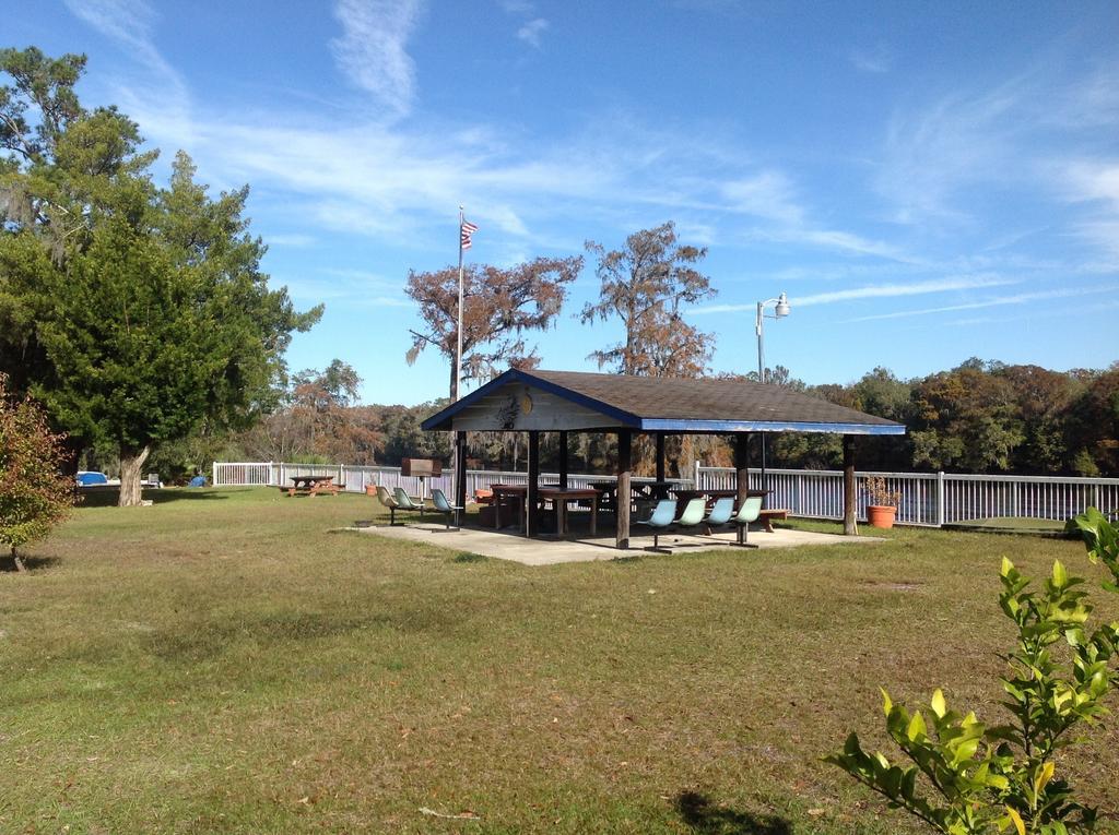 Suwannee Gables Ξενοδοχείο Old Town Εξωτερικό φωτογραφία