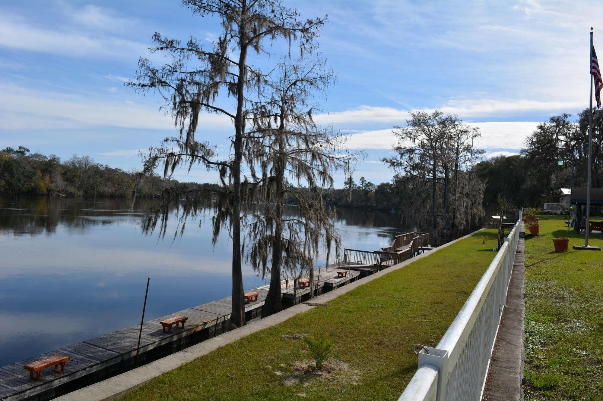 Suwannee Gables Ξενοδοχείο Old Town Εξωτερικό φωτογραφία